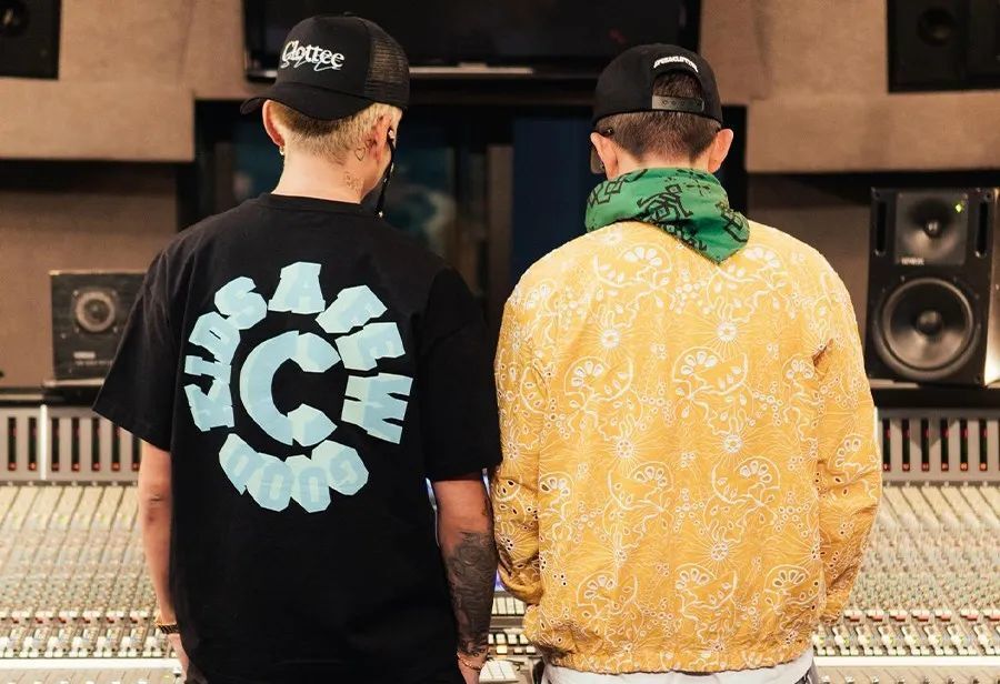 "冠希 x 马思唯"联名单品曝光!发售日期是