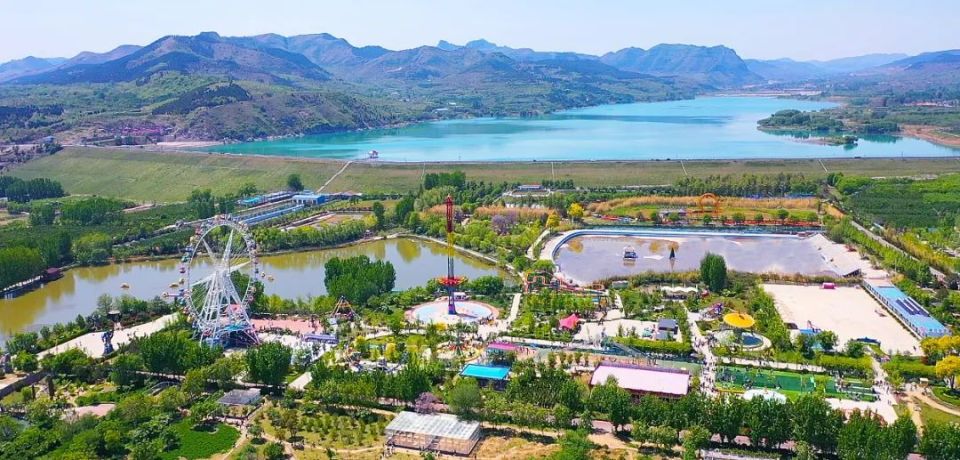 相约冰雪季九龙峪冰雪乐园预计2024年元旦开放来源:青州九龙峪景区