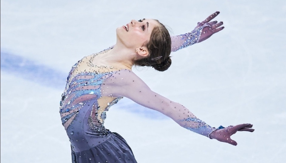 17岁天才少女惊艳花滑世锦赛靠颜值火出圈获赞史上最美