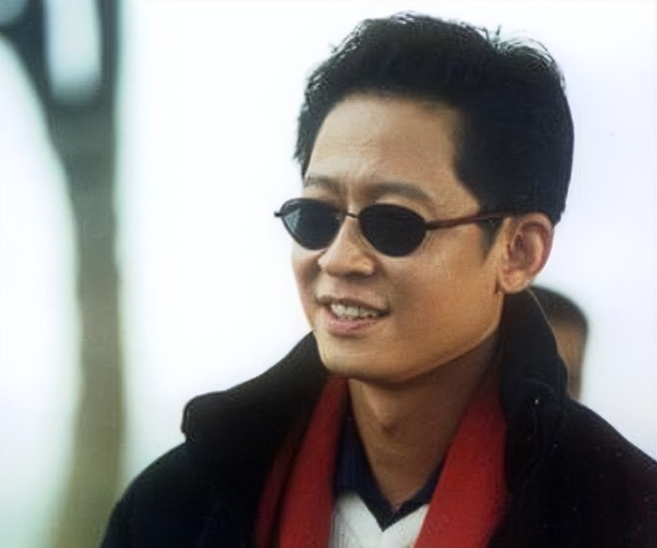 老戏骨王志文,不接广告不上综艺,是内娱狂人也是一股清流