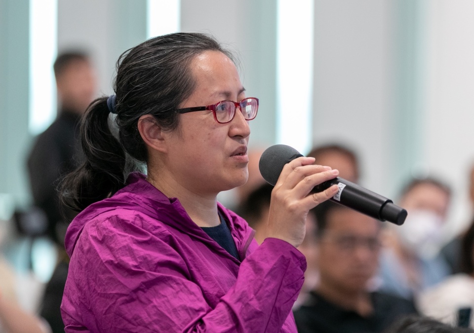 黄翔:你说到水系发达,现在在上海找特定时期的遗址时