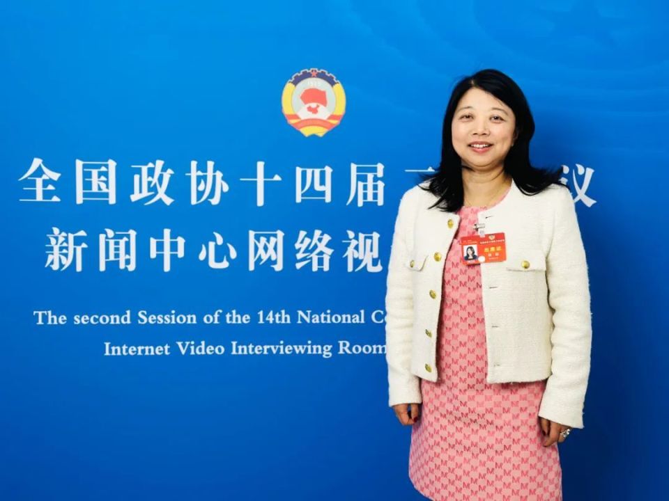 德勤中国蒋颖:企业出海是基于战略,而非盲从_腾讯新闻