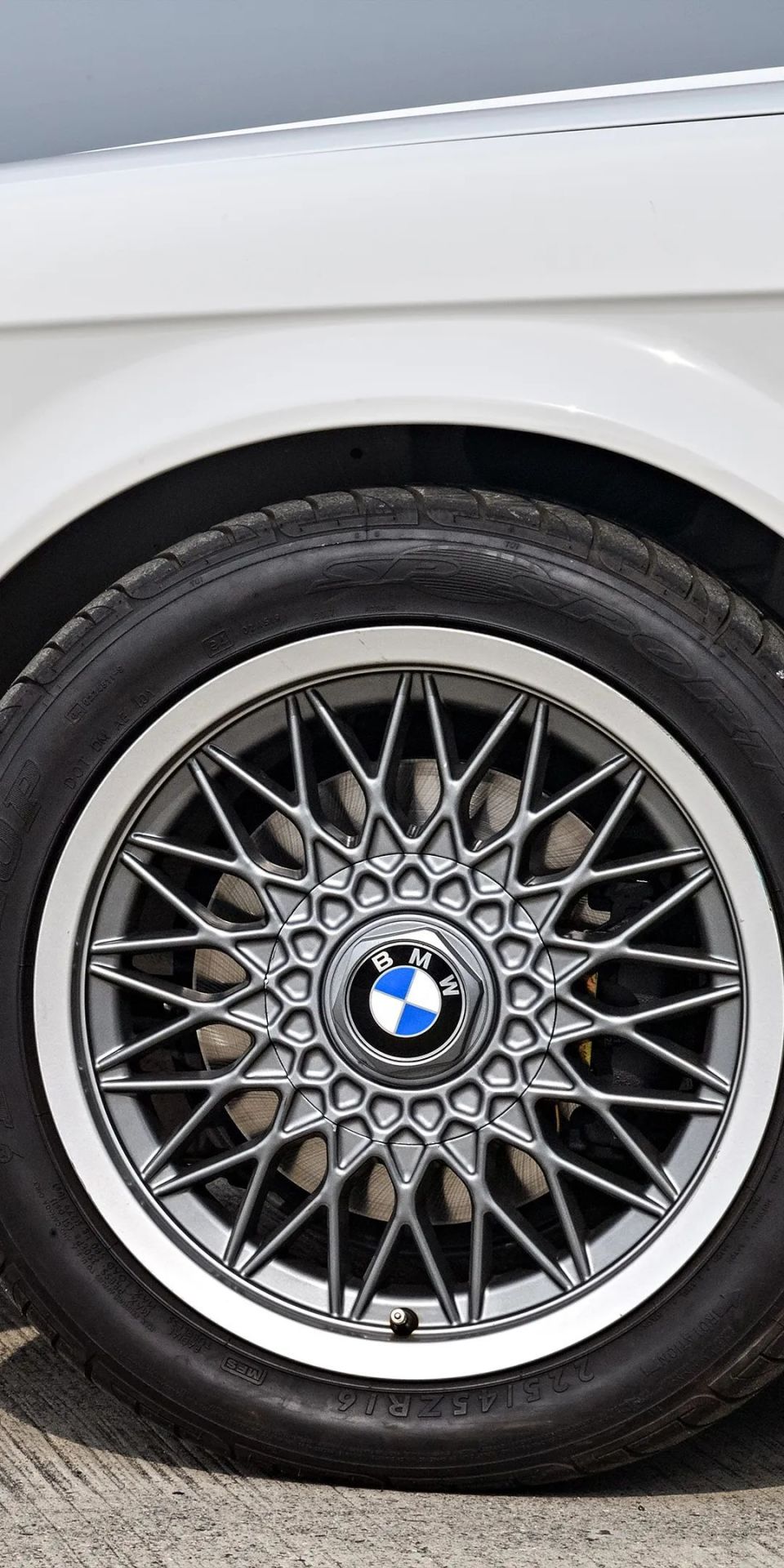 宝马m3变皮卡,你见过吗?_腾讯新闻