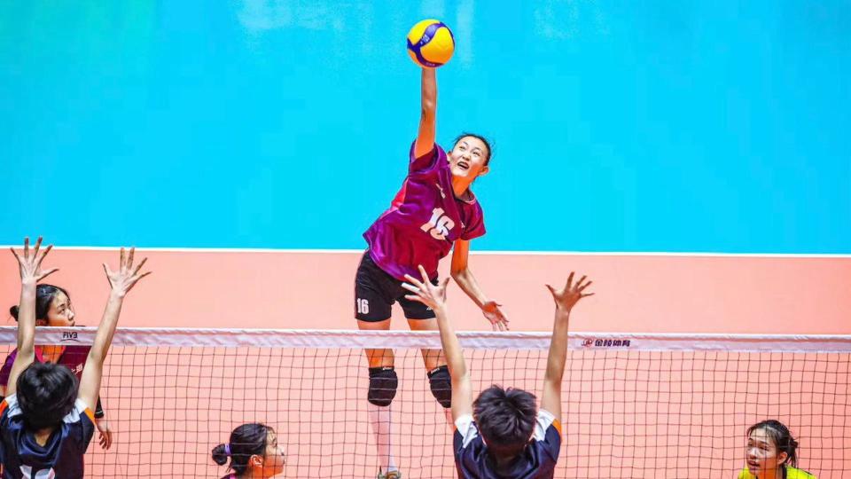 从u17看好苗子杨舒茗李一依李响暴力陈晓辉王奥芊黄悦鑫出挑