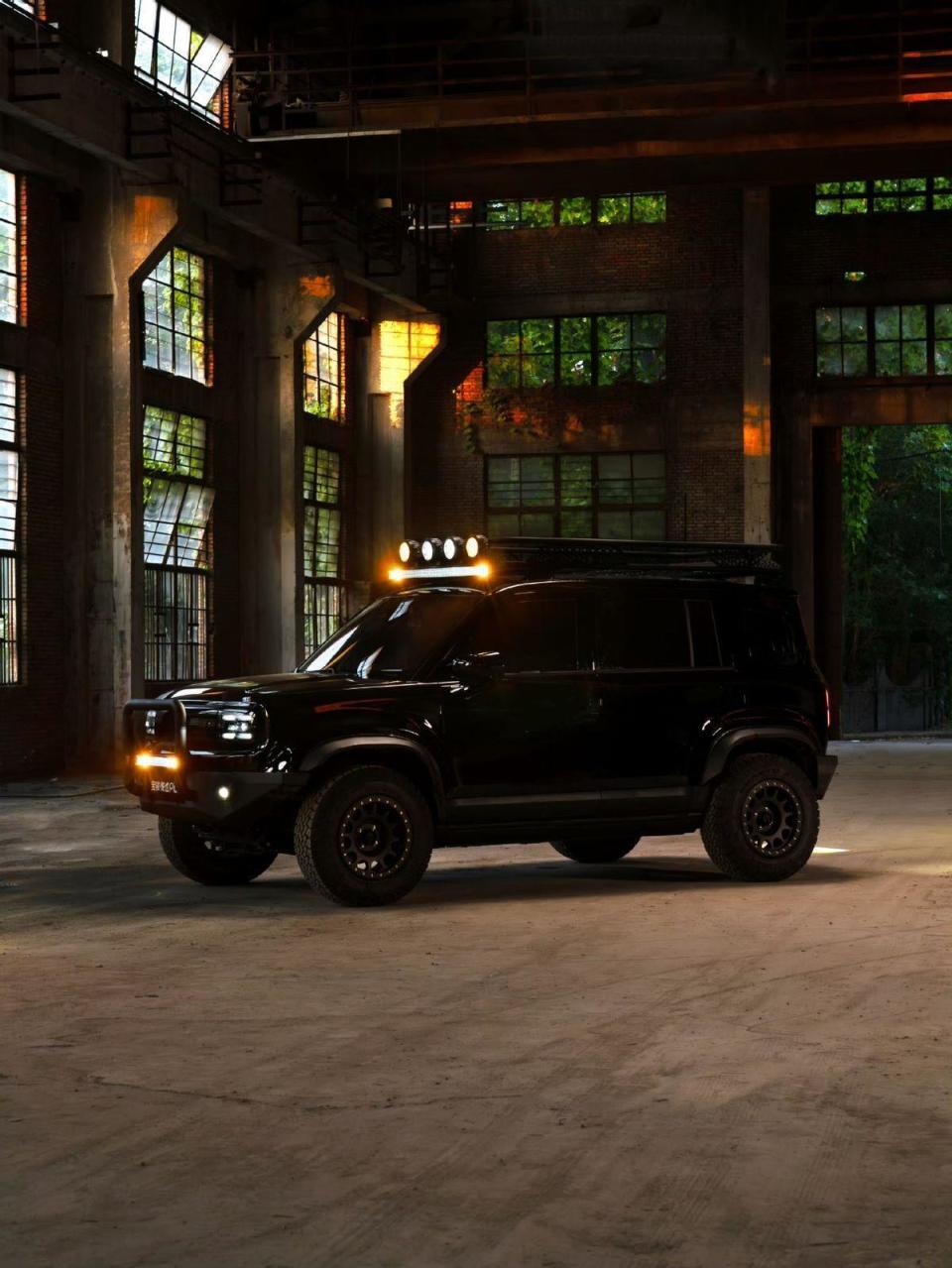 宝骏悦也plus"黑武士"改装版图片曝光,还能这样玩