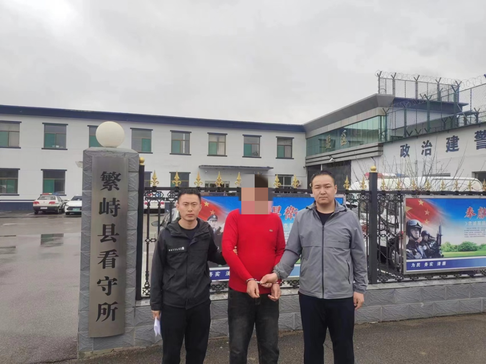 丰镇公安快速破获两起电信诈骗案_腾讯新闻