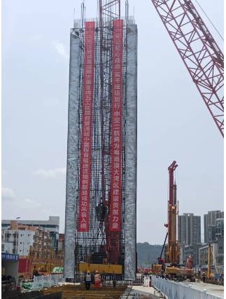 深惠城际大鹏支线葵涌站首副地下连续墙钢筋笼吊放完成!_腾讯新闻