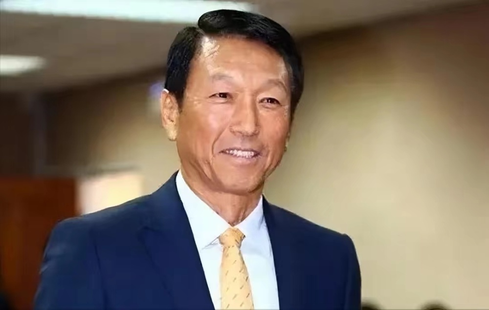 台媒担心大陆用3艘航母夹击台湾,李喜明:想多了,大陆有更好的手段