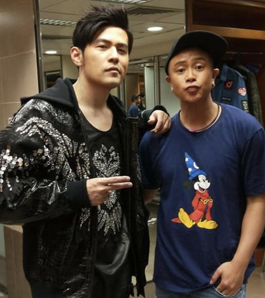 周杰伦好兄弟接触抹香鲸,原来真的违反当地法律了!