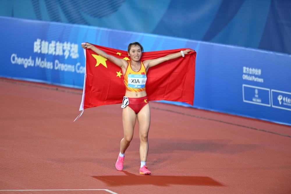 中国田径第二金！女子万米夏雨雨夺冠_腾讯新闻