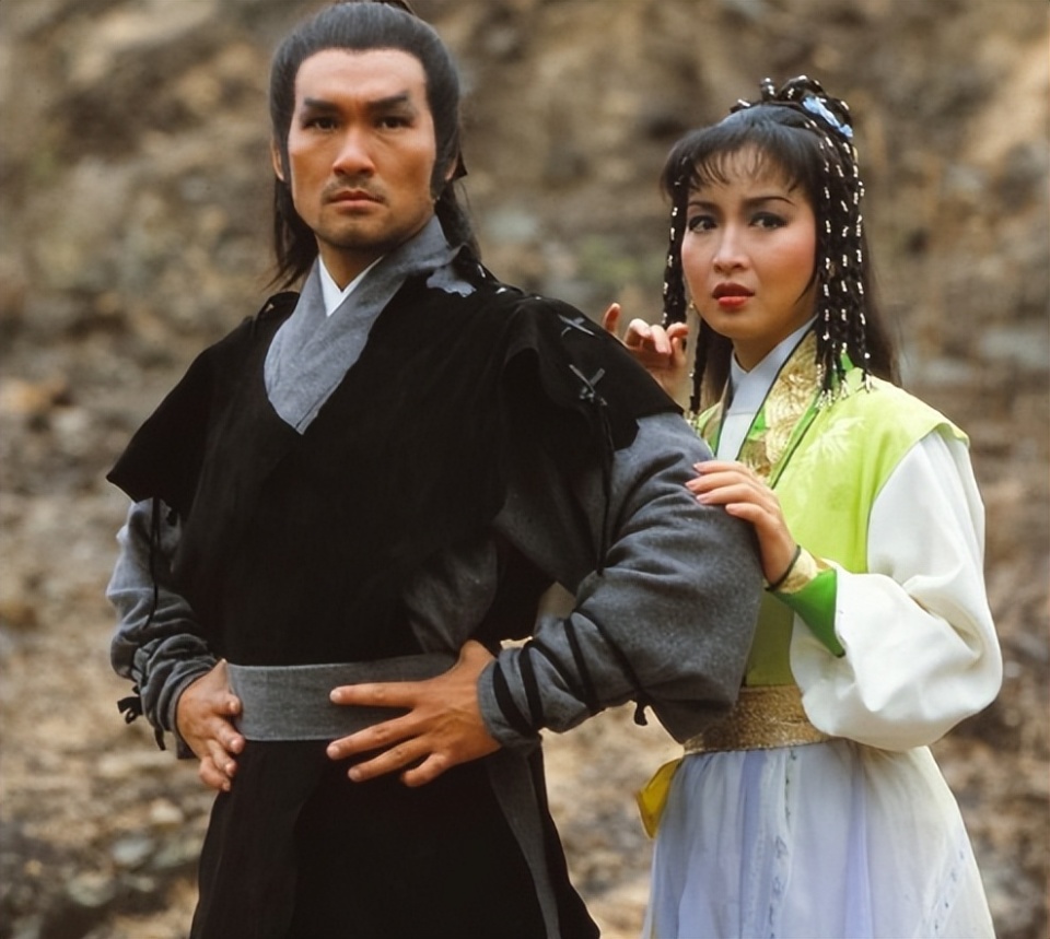82版《天龙八部》剧照赏析：黄日华演乔峰前先演了虚竹_腾讯新闻