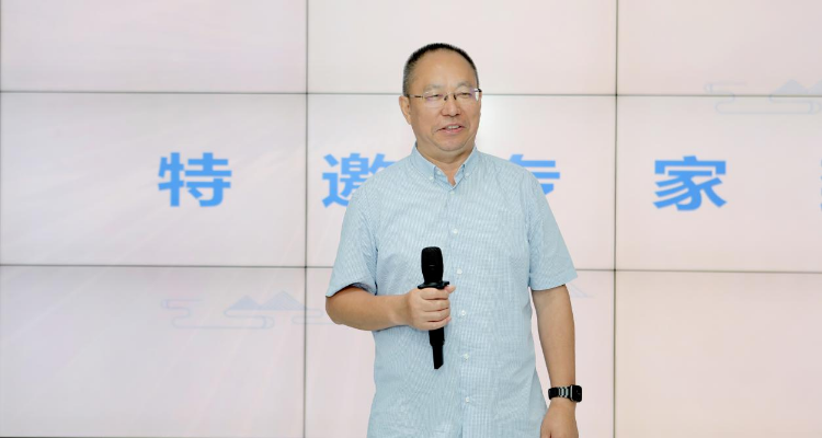 专家授课/图源 重庆医科大学附属永川医院授课环节,周跃教授,蒋电明