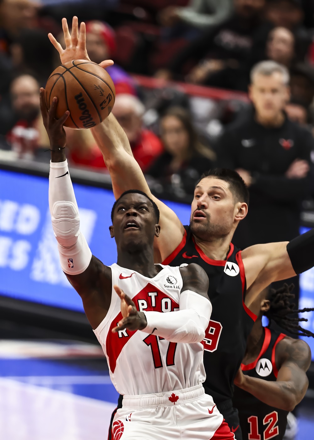 篮球——nba常规赛:猛龙胜公牛