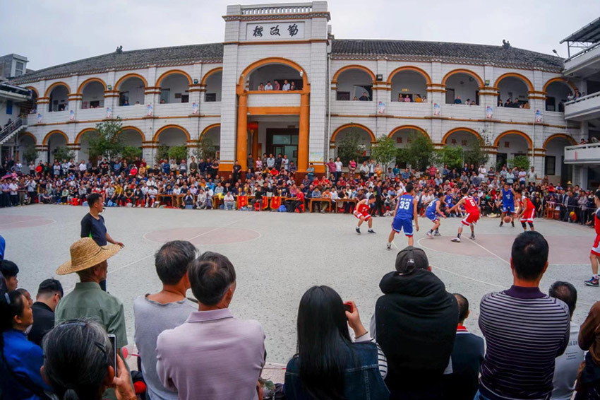 北流市白马镇举办"村ba"篮球赛庆年例_腾讯新闻