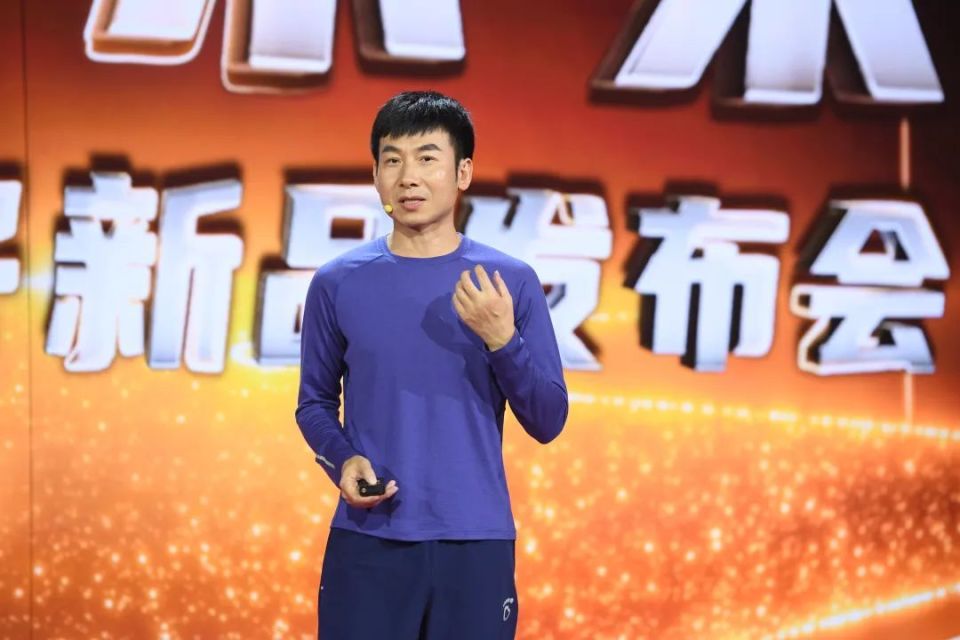 2023年创收2.44亿！国产跑步装备马孔多的成长之路....._腾讯新闻