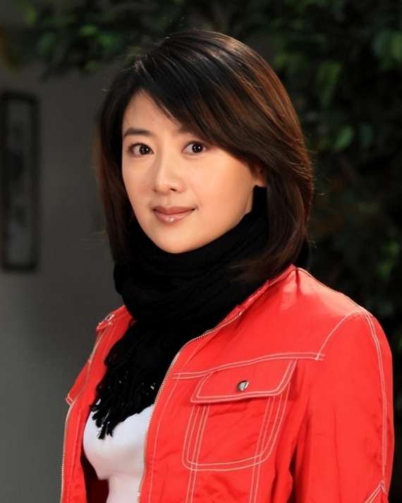 姐弟恋还得看经超小李琳,都想吃对方软饭,意外成了最幸福的存在_腾讯