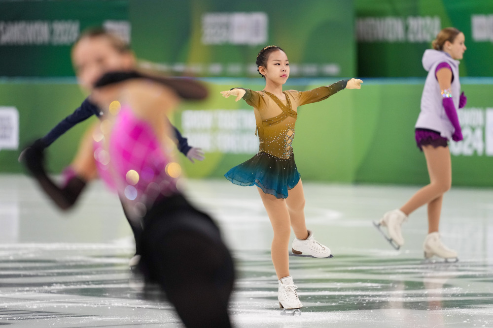 花樣滑冰——女子單人滑短節目:高詩棋排名第五_騰訊