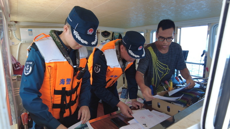 台风苏拉临近深圳海警全力拉起海上防台警戒线