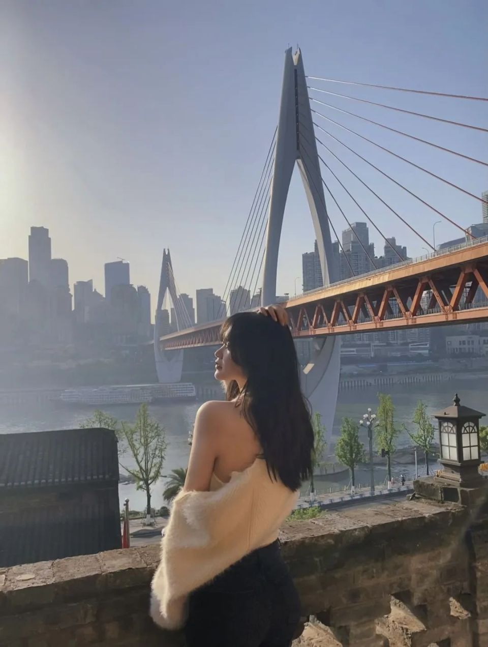 曾为铜梁龙手绘tifo的重庆妹子
