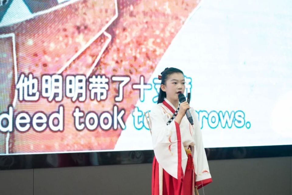 全市中小学"用英语讲好中国传统文化故事"决赛举行