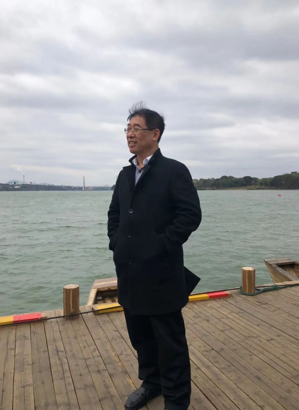 刘世树散文集《身边风景》:洗净铅华显真纯