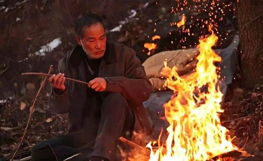 作为土生土长泰安人的郑春雨,谈到创作历程时表示,为了塑造更丰满立体