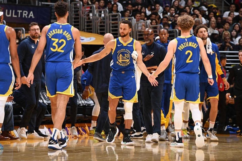 比如之前的达米安李,奥托波特,安德森,罗宾逊三世,奎因库克等等