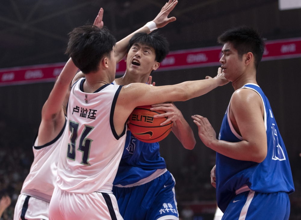 篮球——耐高联赛:湖南地质中学获男子组总冠军(2)