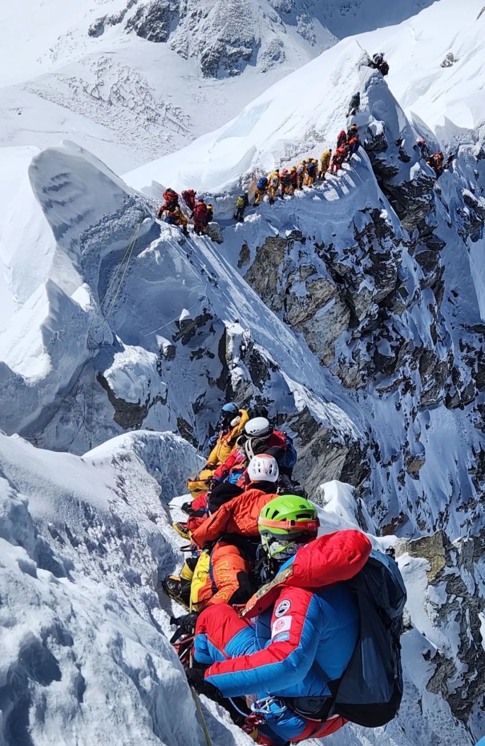 86米!梁平人首次登顶珠穆朗玛峰!