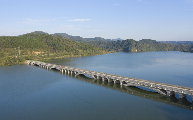 丹江口浪河镇多措并举开展流域治理创造优美人居环境