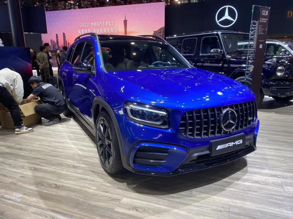 内外小幅度修改中期改款奔驰amgglb35广州车展上市售4637万元