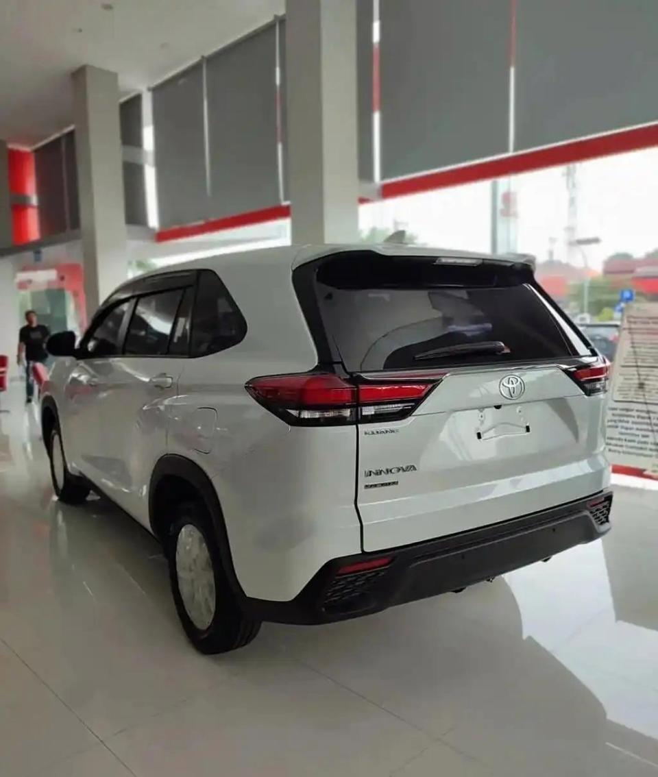 丰田"innova"东南亚上市,不排除国产_腾讯新闻