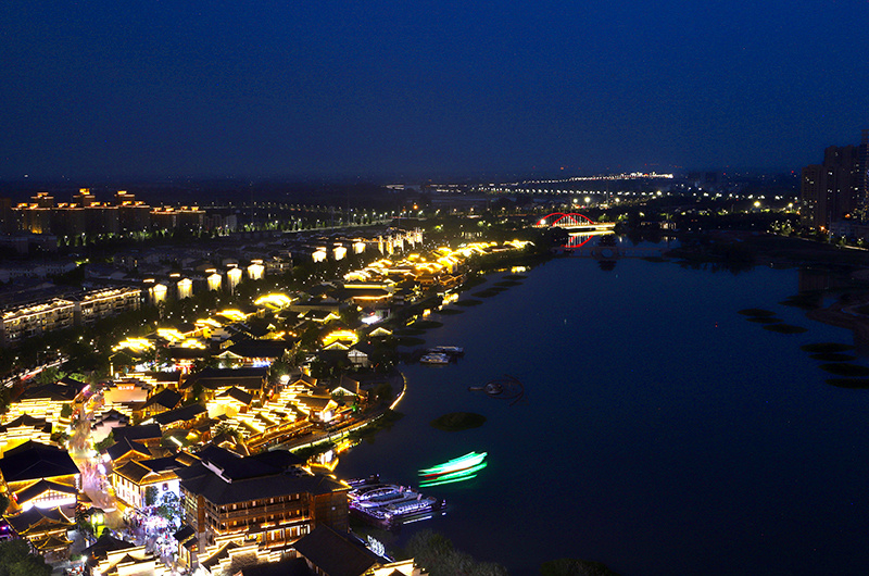 不如见一面就在柳叶湖畔的常德河街