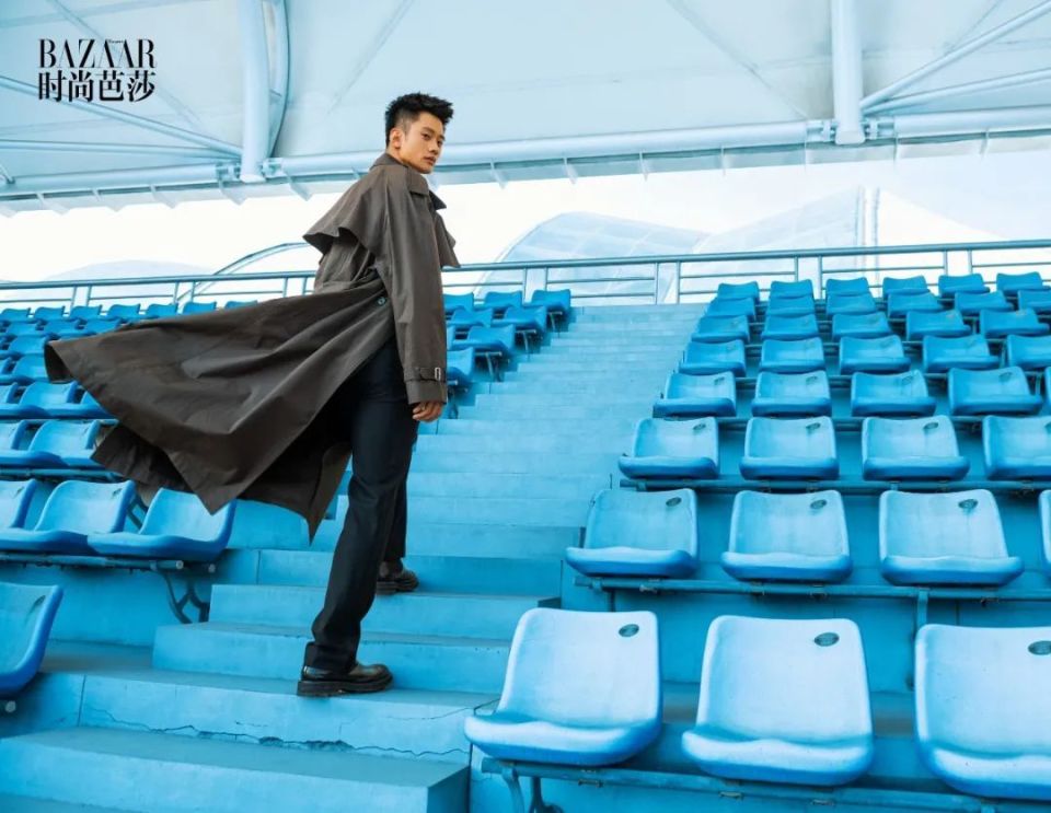 谢震业:"亚洲飞人"也浪漫