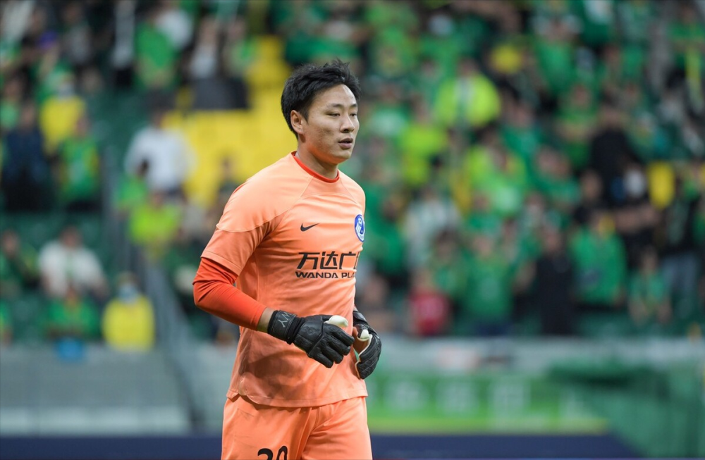 退役直接当主帅大连人旧将吴龑上任西安崇德荣海