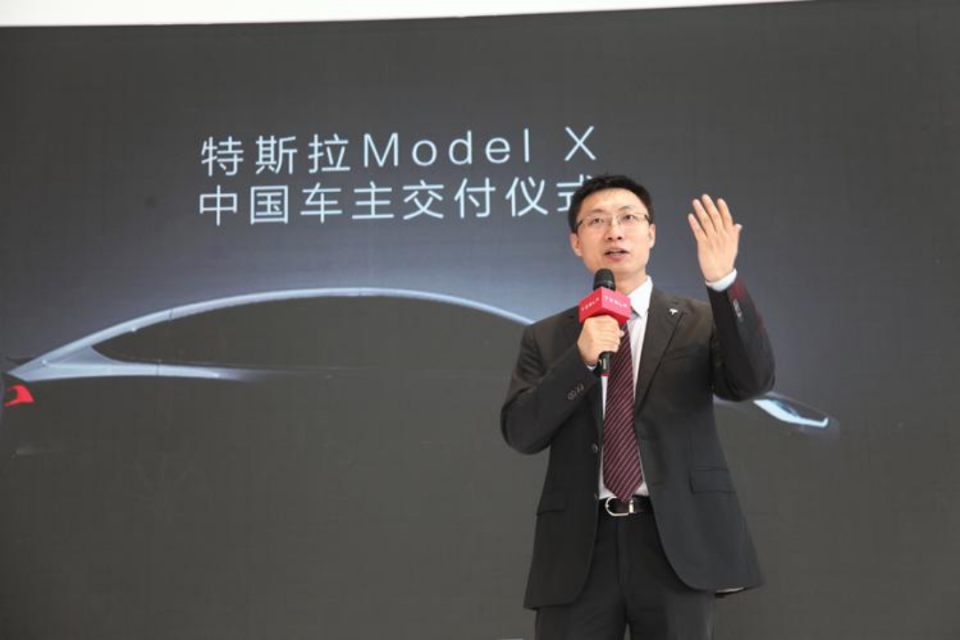 一顿操作猛如虎,特斯拉"急救"中国业务