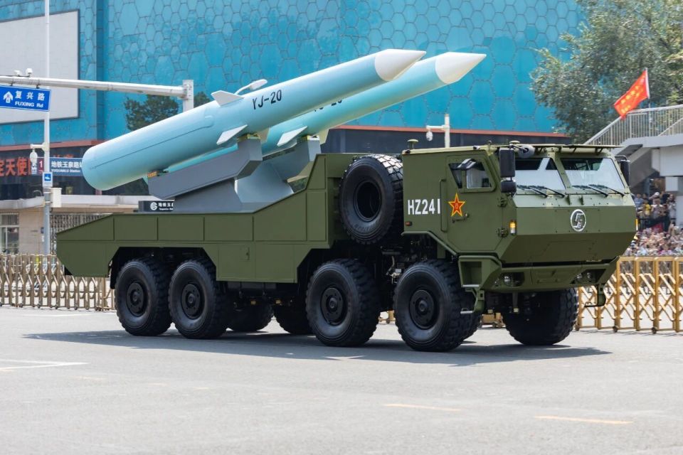 官宣定型！全球首型舰载高超反舰导弹 YJ-20 成军，上千公里 “发现即摧毁”_腾讯新闻