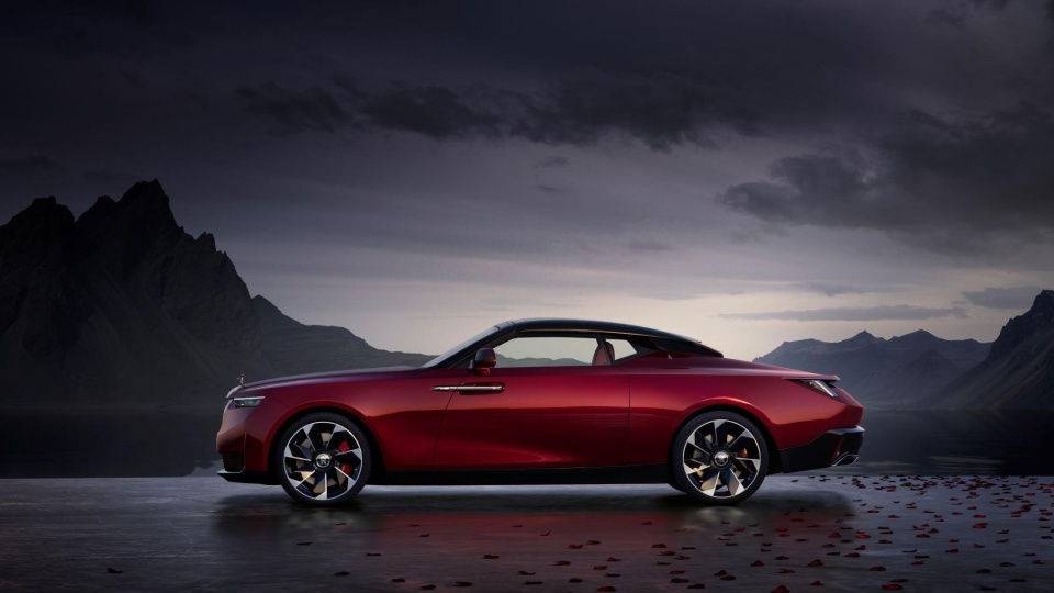 专属定制双门跑车劳斯莱斯逐影官图发布