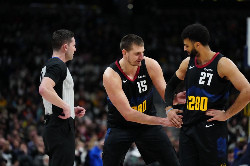 约基奇我上周过生日队友啥都没送我他们太糟糕了