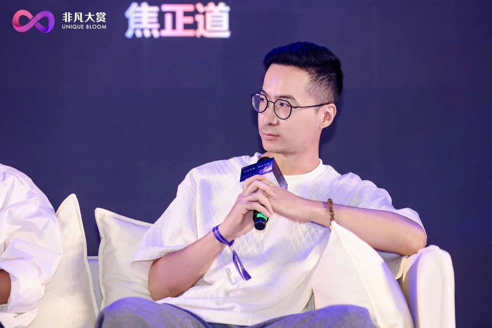 30人团队赚千万美金，他们的秘诀是不雇普通人 · 原文图片 3
