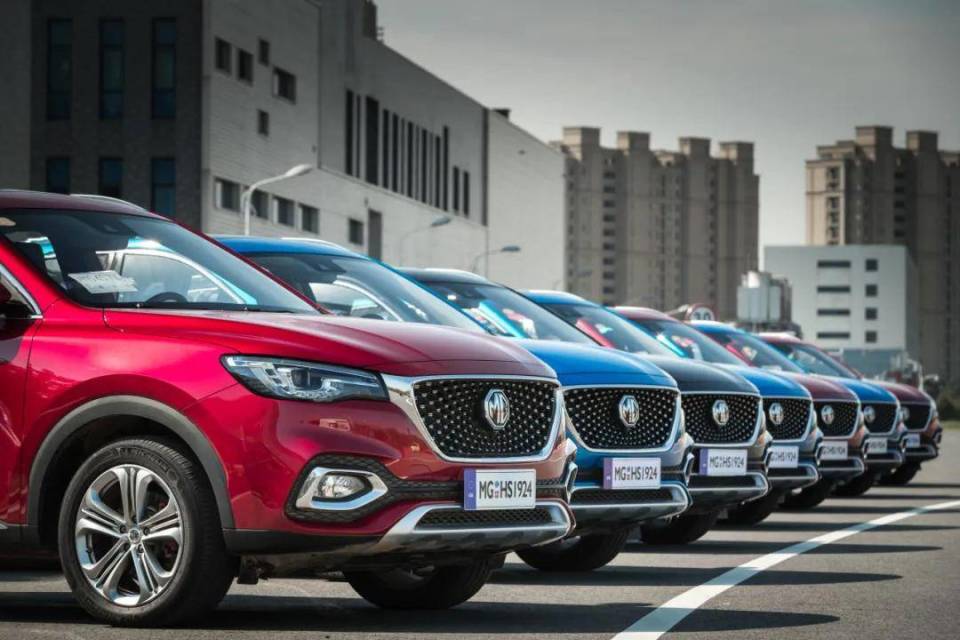 中国汽车进出口:内卷与溢出并存?_腾讯新闻