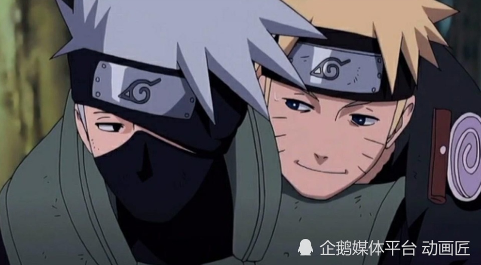 《火影》卡卡西为什么带着面罩