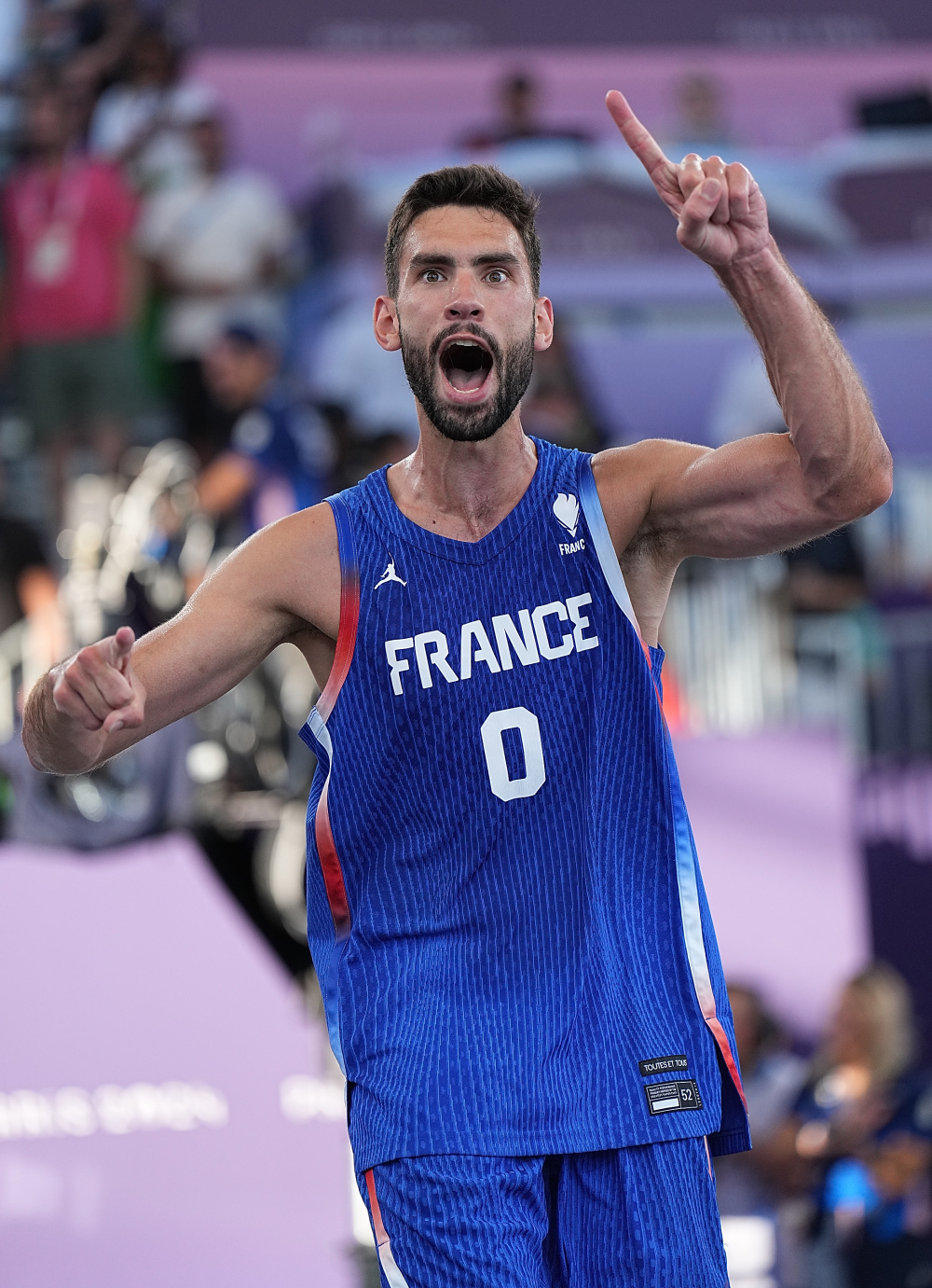 巴黎奥运会丨三人篮球男子半决赛法国胜拉脱维亚