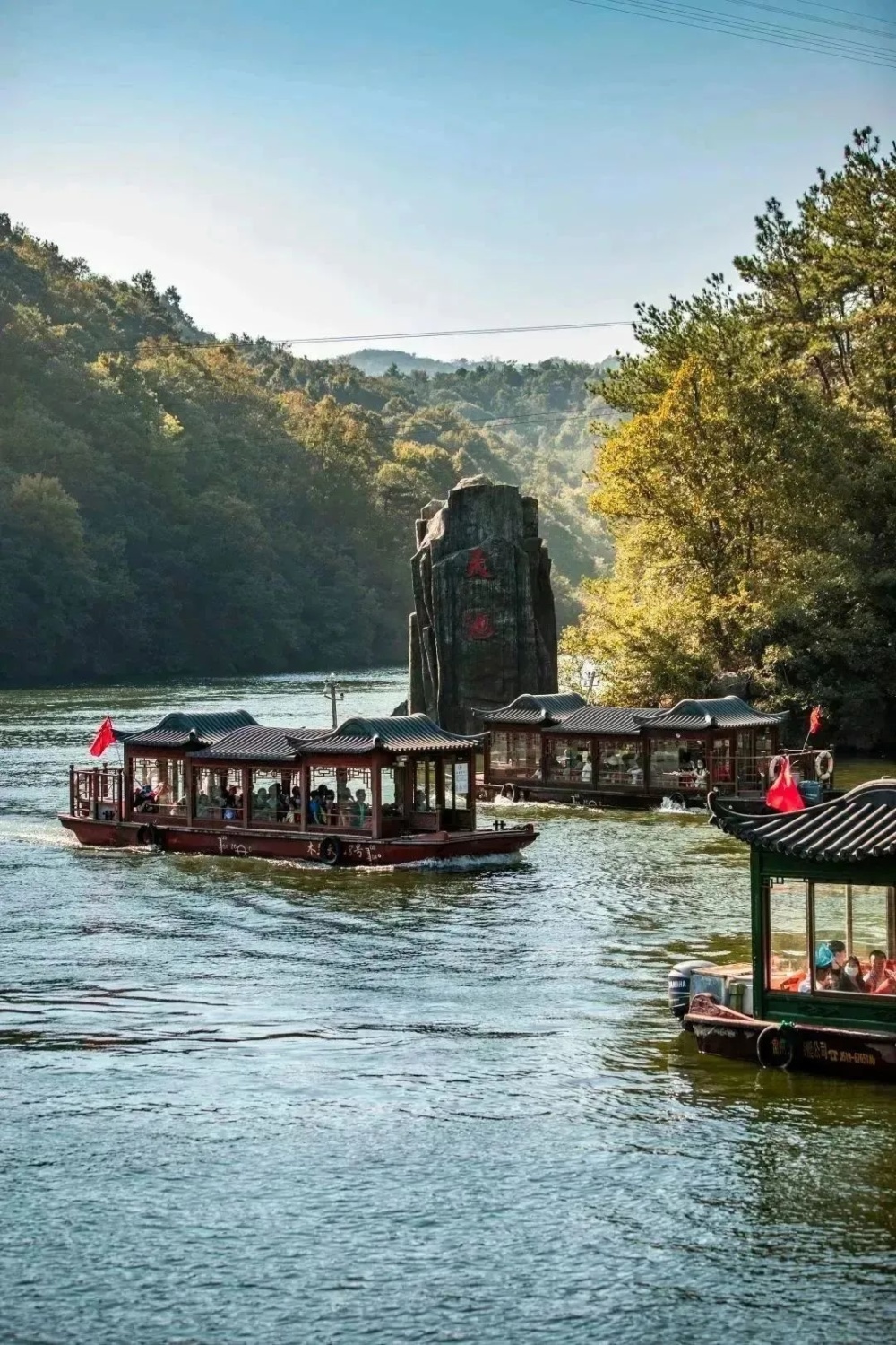 005月19日"中国旅游日"当天,木兰山风景区对全国游客免景区大门票