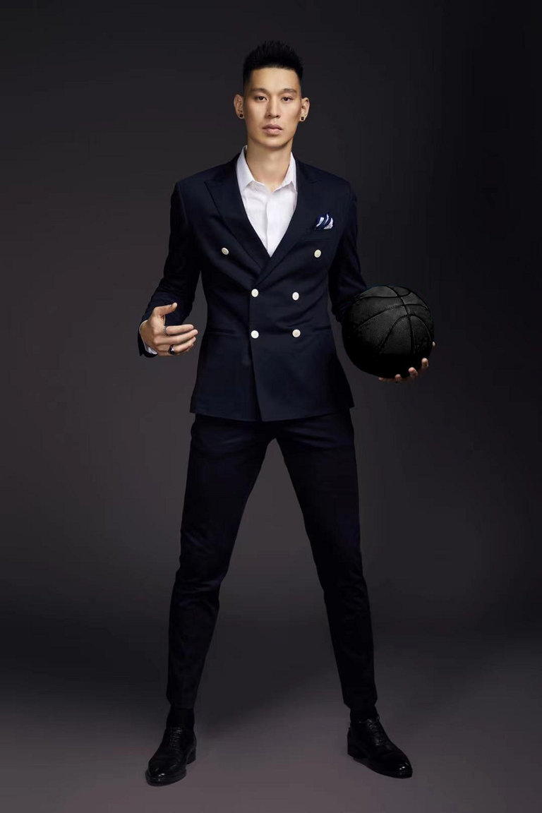 延续好友高以翔未完之梦林书豪正式加入服饰品牌yoyuu展现时尚与机能