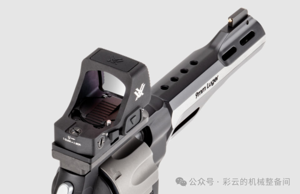 史密斯-维森新品:大师签名版model 327"世界纪录"比赛转轮手枪