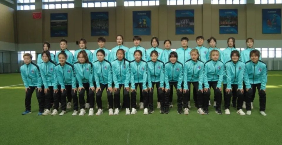 大连市足校接管大连人女足合并组建大连女足征战新赛季女甲