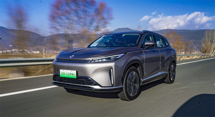 98万起,综合续航1300公里,荣威d5x dmh买哪款划算?