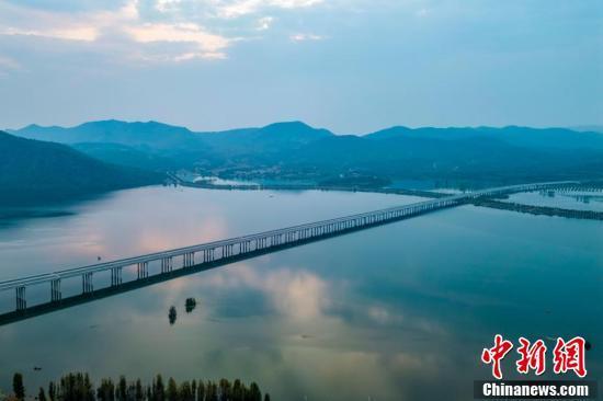 河南淅川冬日丹江口水库美如画