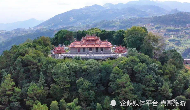 福建省泉州市安溪县,地处安溪县东北部,东北与白濑乡相连,南与湖头镇